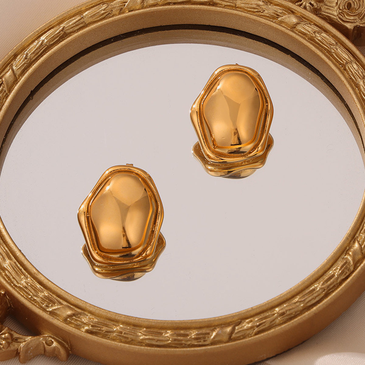 4ff4fe76-ae55-4322-a9cf-0e8991040fc5-Max