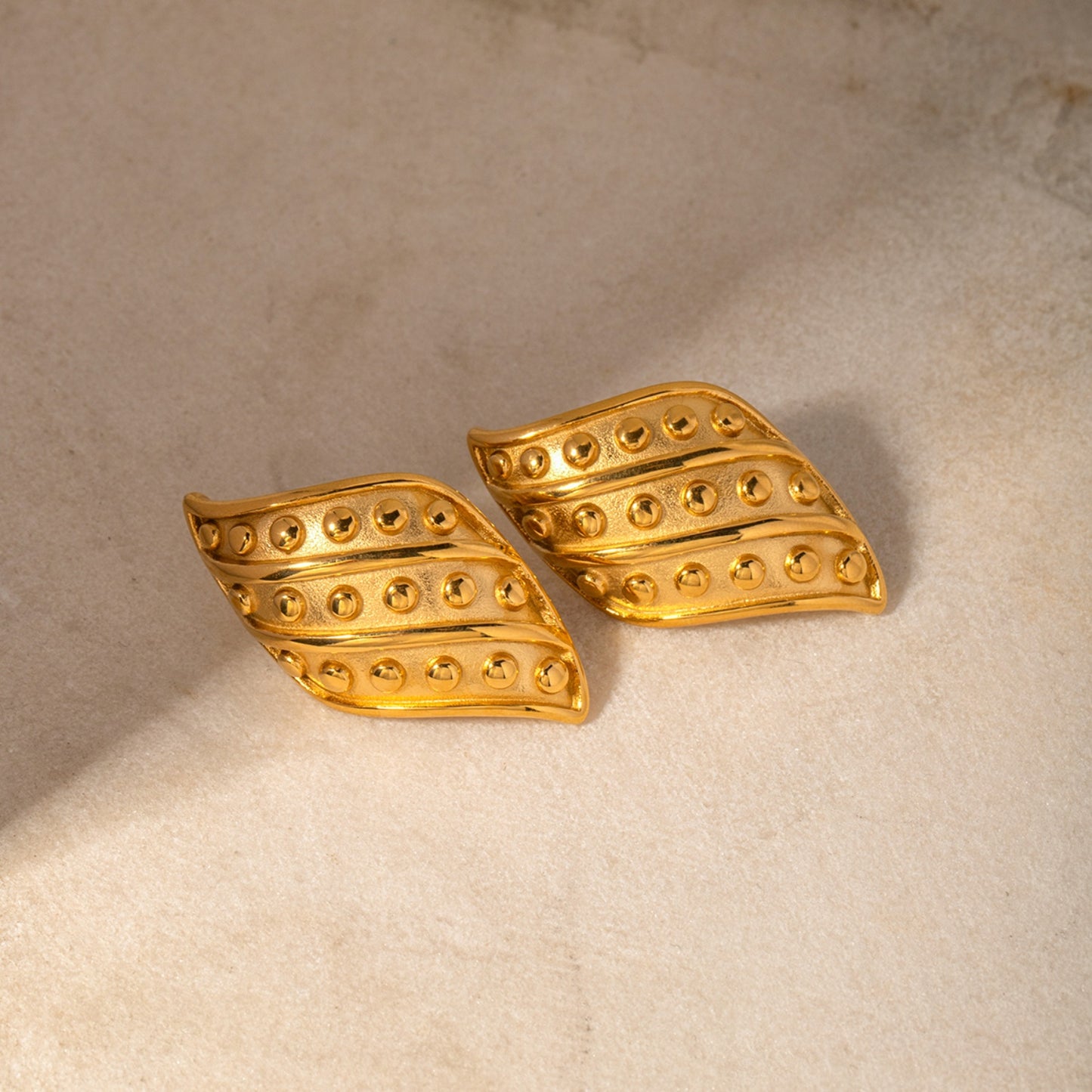 a4489a71-9612-4766-bbcb-10aaccedcb3b-Max