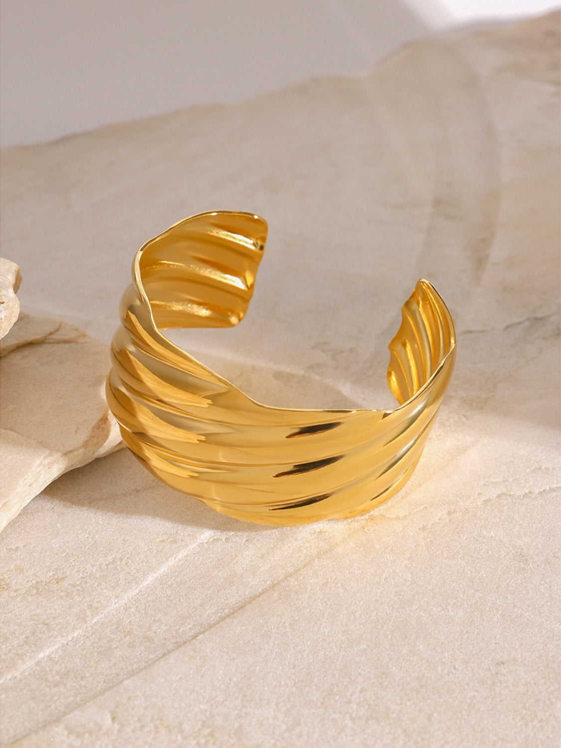 f453703d-8dc8-4511-9a71-69c09e937a40-Max